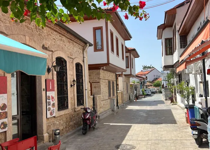Sabah Aparts